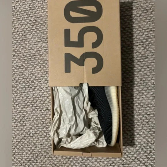 adidas Yeezy Boost 350 V2 Carbon - Picture 14 of 14